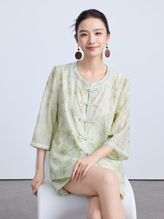 Luxury Embroidered Chinese Style Two-Piece Outfit