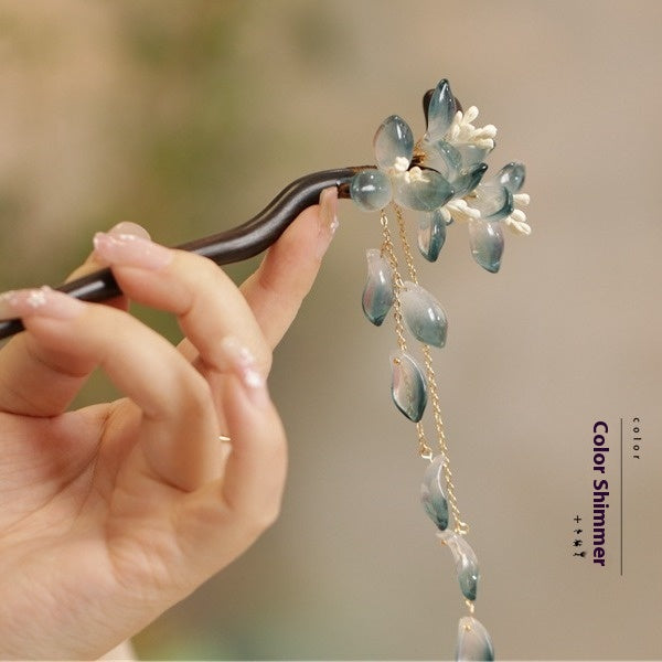 Ink Blue Magnolia Hairpin | New Chinese Style Elegant Wooden Accessory