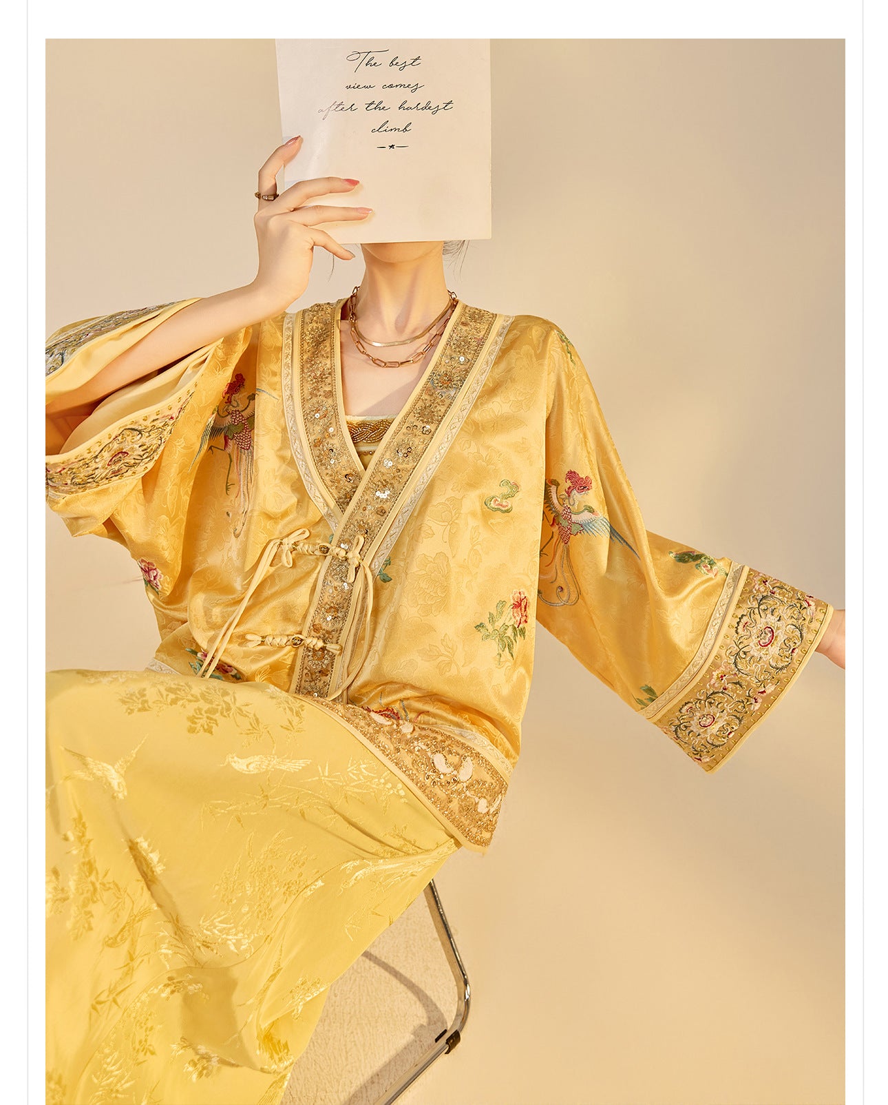 Luxury V-Neck Embroidered Jacket – Modern Chinese Style Outerwear