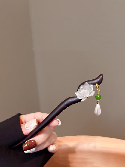 Ancient Style Lotus Sandalwood Hairpin Women Step Shake Tassel Hairpin