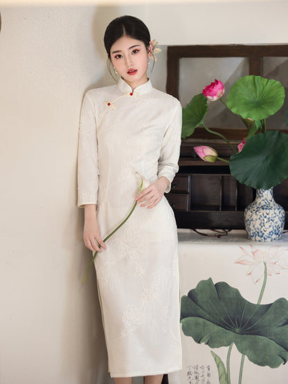 White Cheongsam 2025 – Autumn Winter Retro Long Sleeve Dress