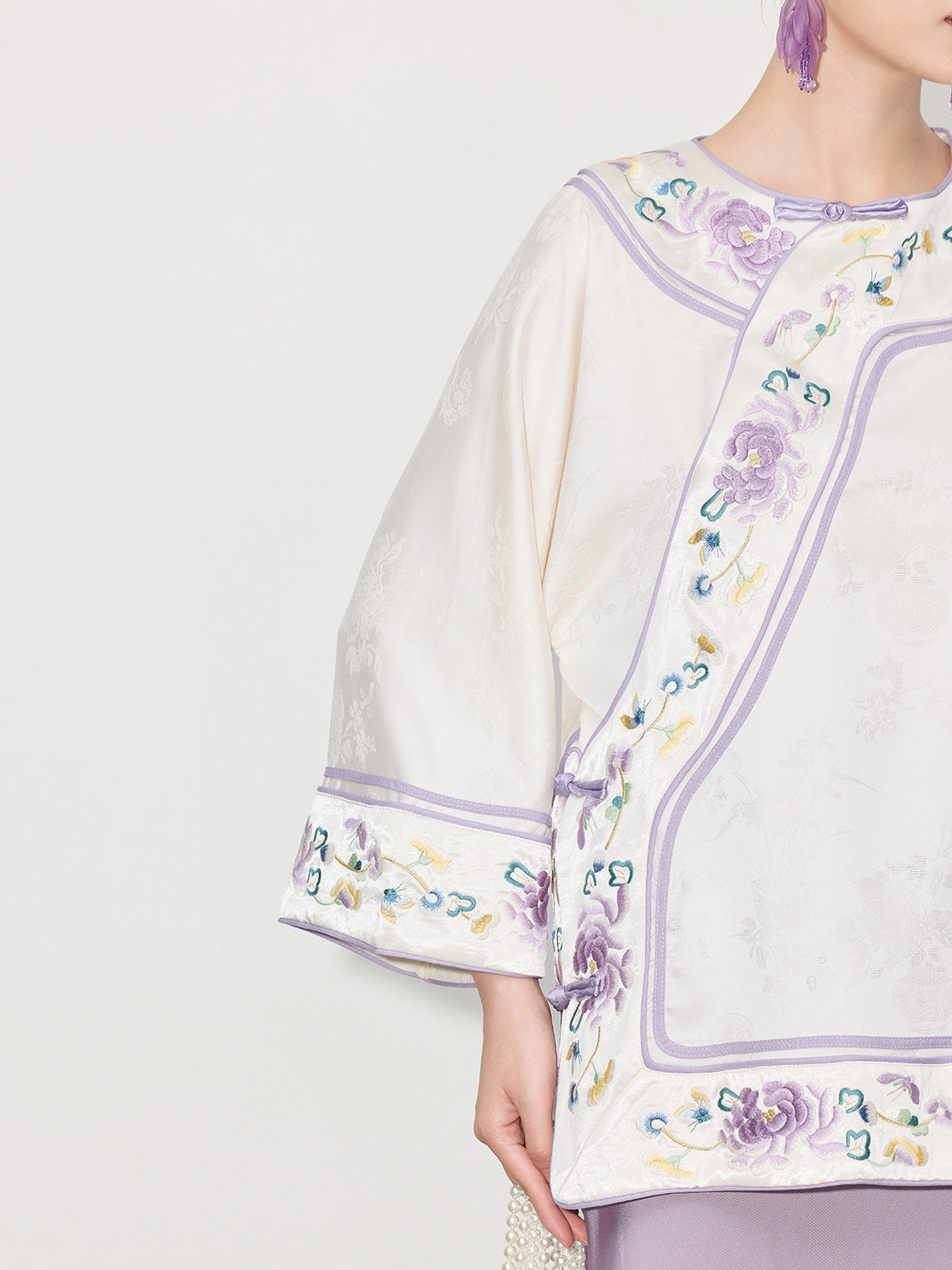 Chinese Style Jacquard Embroidery Coat for Women