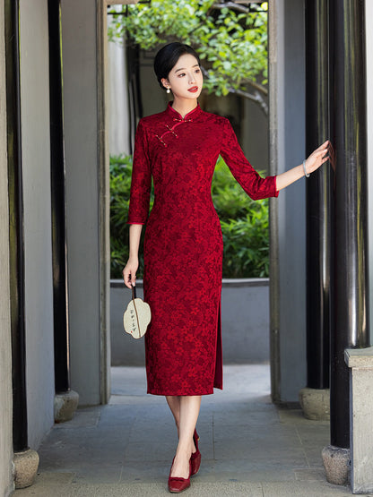 Elegant Red Long Sleeve Qipao – Autumn Wedding Event Dress