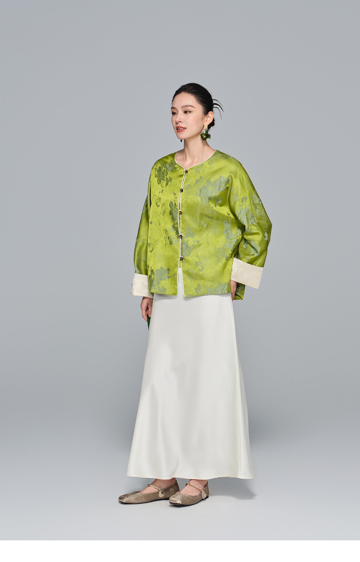 National Style Elegant Women's Top