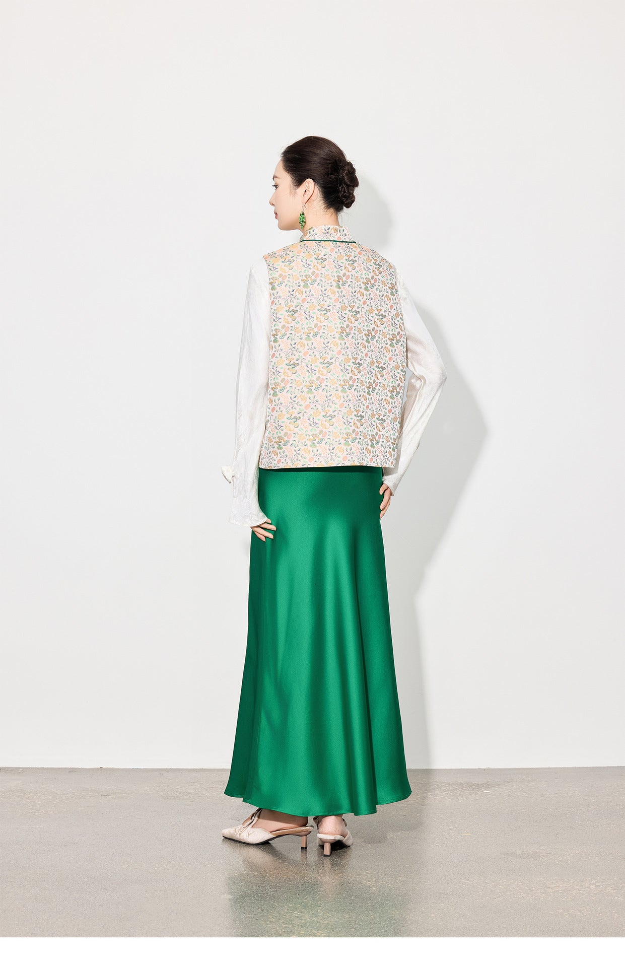 High-Waist Glossy Asymmetrical Mermaid Half Skirt