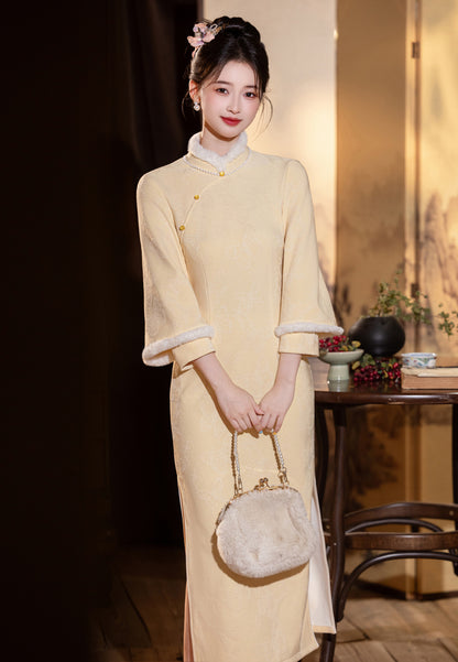 Elegant Yellow Winter Cheongsam – High-End Warm Daily Style