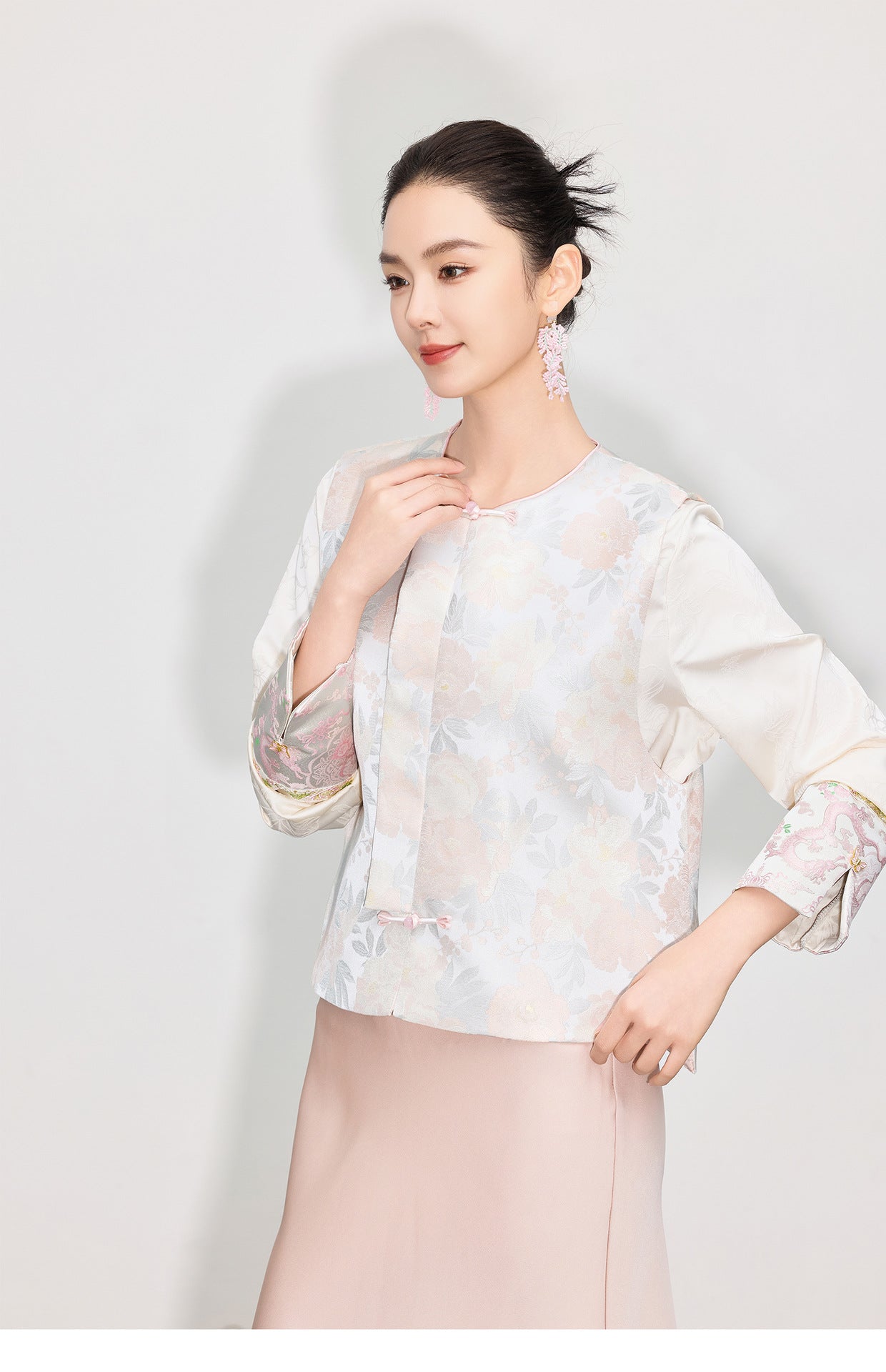Light National Style Jacquard Vest Chinese Style