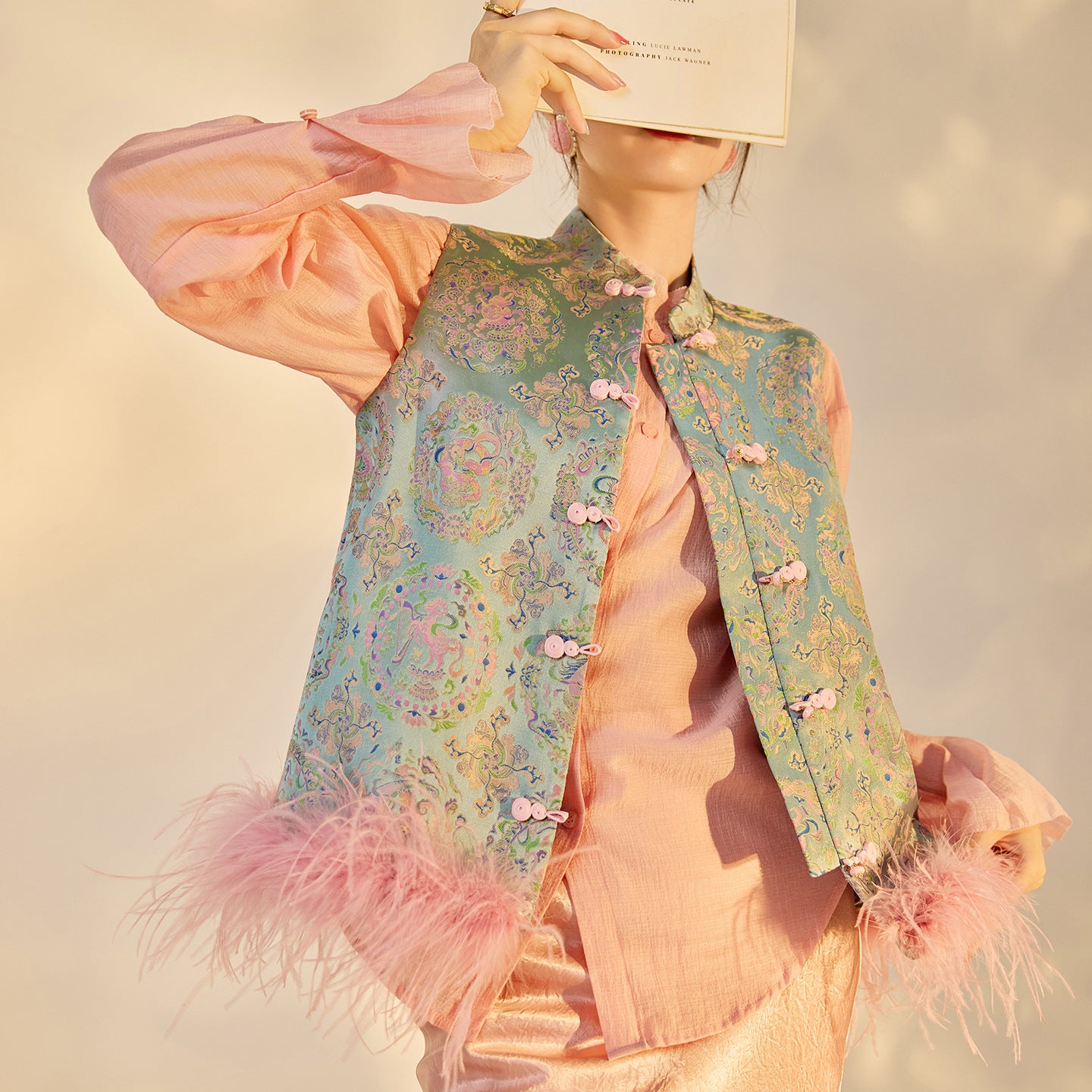 Ostrich Feather Detachable Vest – Elegant New Chinese Style Top