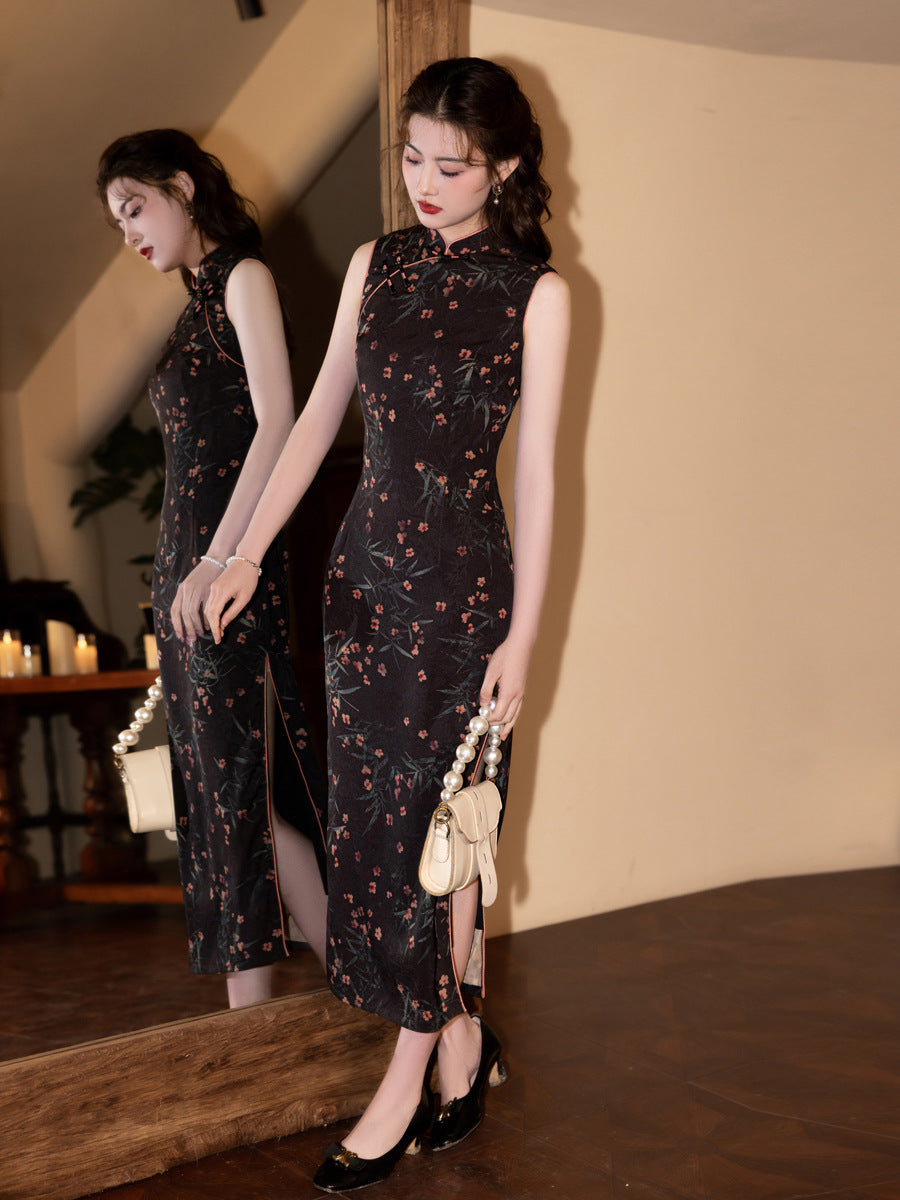 Sleeveless Improved Cheongsam – 2025 Retro Floral Daily Dress
