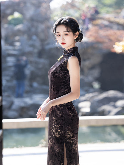 New Chinese Style Black Velvet Cheongsam – Slim Fit Dress