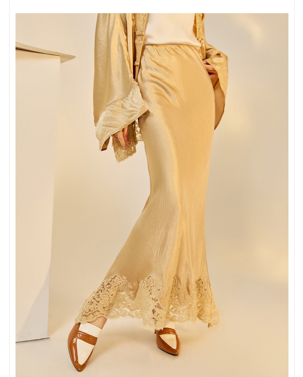 New Chinese Style Embroidered Jacket Skirt Set | Heavy Bead Lace Patchwork