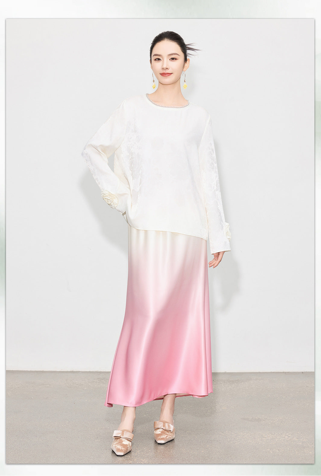 Luxury Acetate Satin Midi Skirt — Gradient High-End Mermaid Style