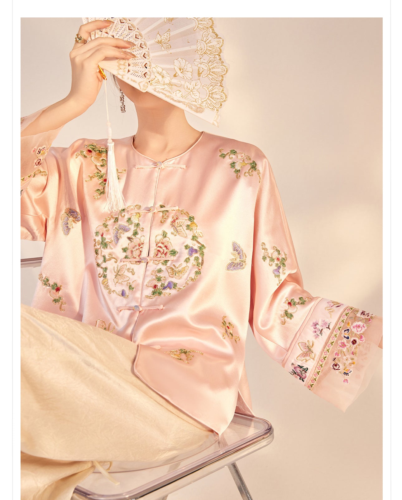 2026 Autumn New Chinese Style Printed Embroidered Acetate Coat for Women