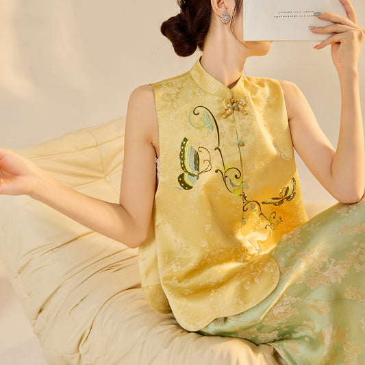 High-End Embroidery Stand Collar Vest & Jacquard Mermaid Skirt