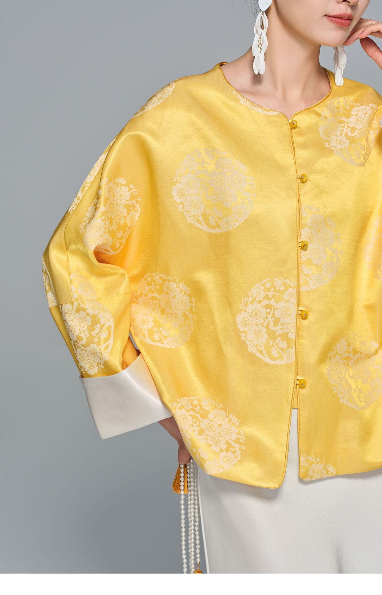 Light Mulberry Silk Jacquard Jacket for Women