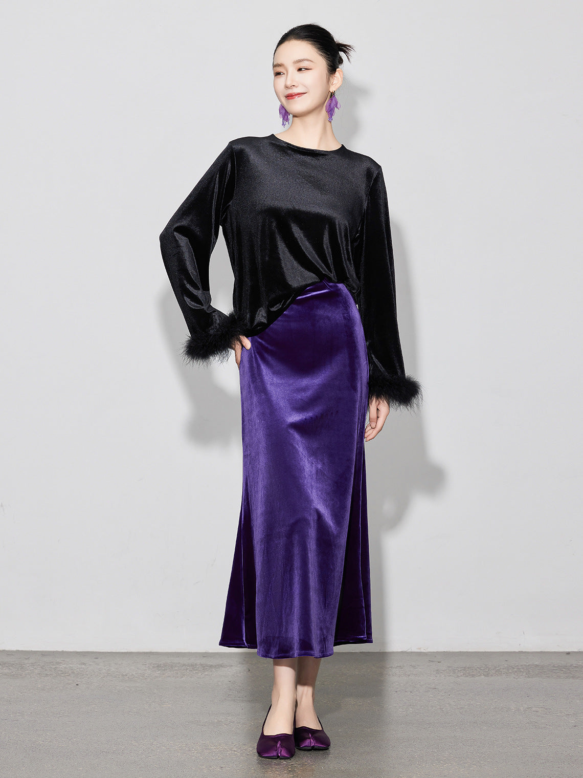 Chic Vintage High-Waist Velvet Long Skirt