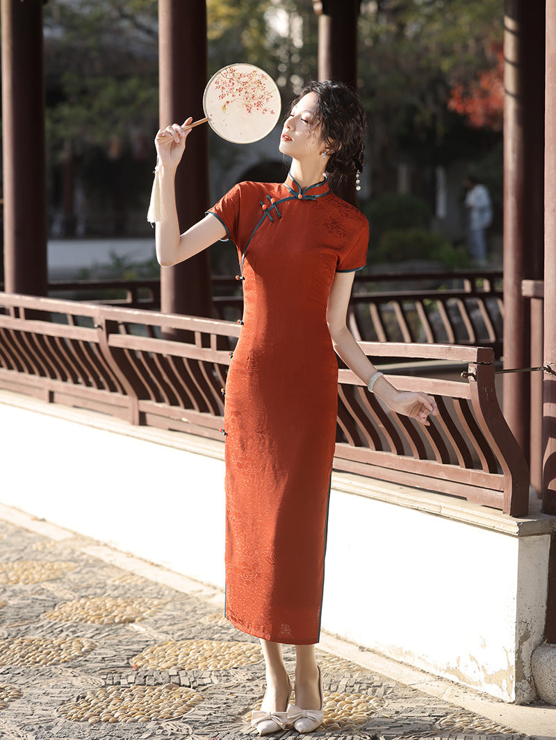Improved Chinese Style Qipao – Slim Fit High-End Dress