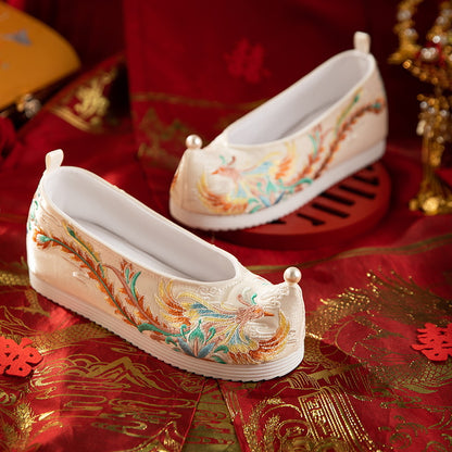 Autumn 2025 Hanfu Shoes — Bride Xiuhe Shoes with Inner Height for Women