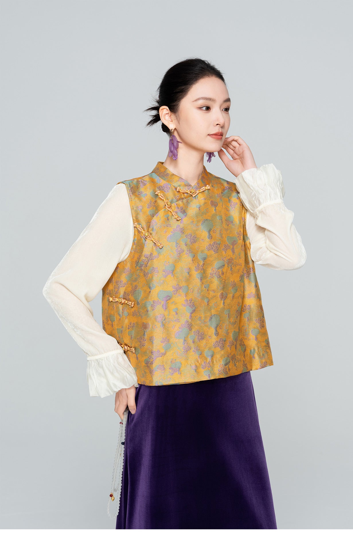 Stylish Sleeveless Vest with Stand Collar