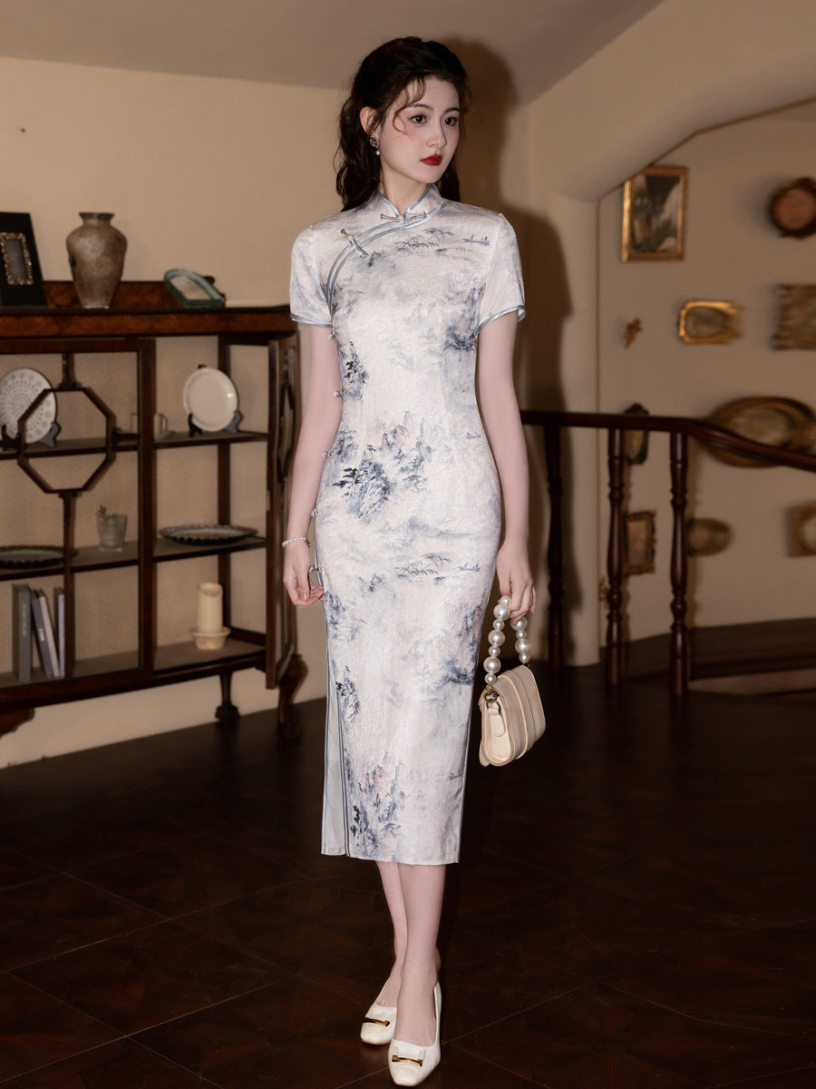 Improved Chinese Style Qipao – Slim Fit High-End Dress