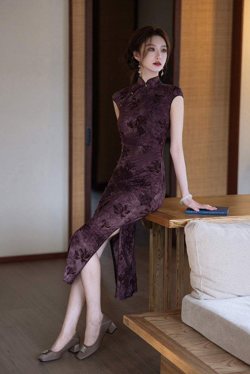 Elegant Purple Cheongsam – 2025 Slim Fit Retro Dress