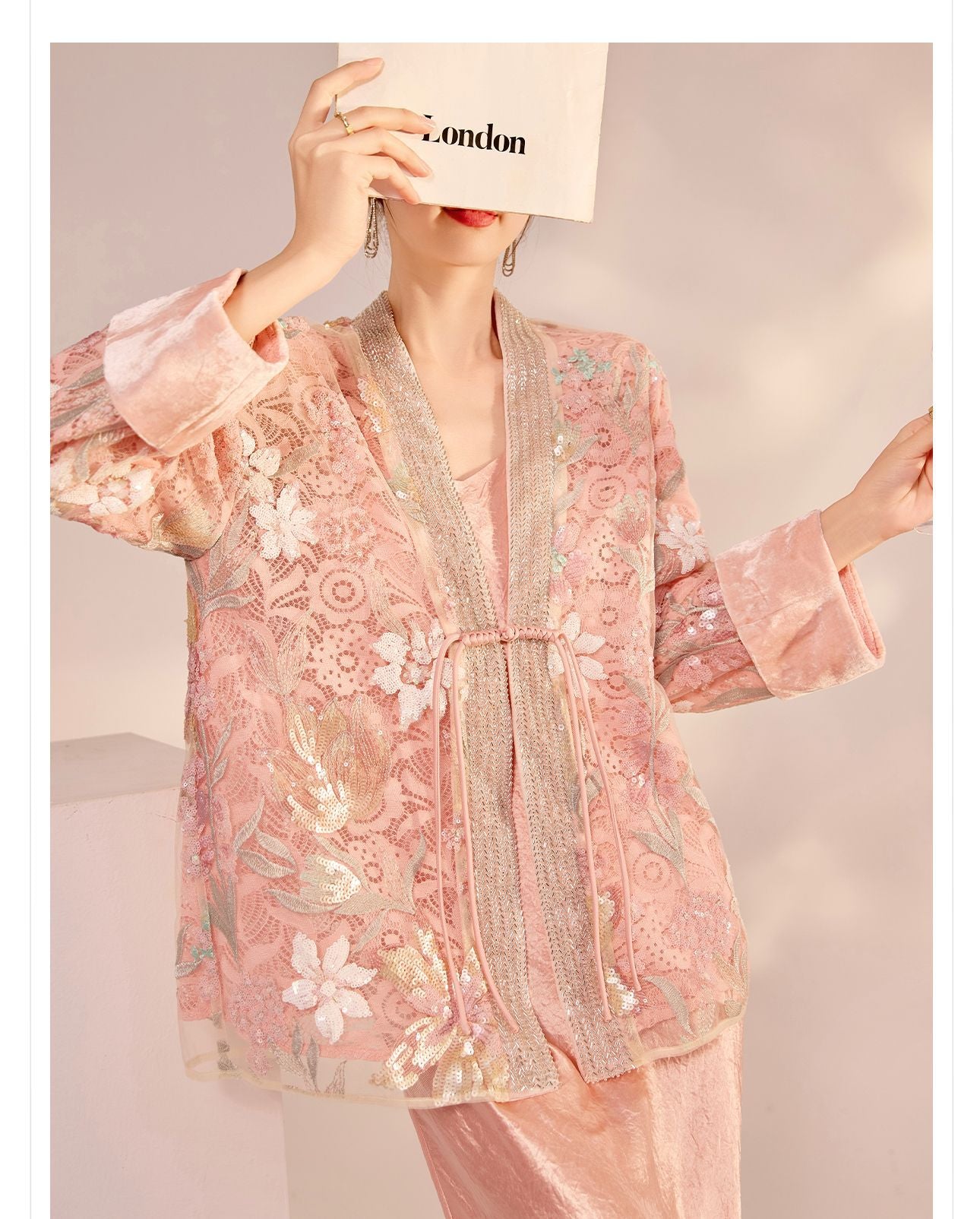 Spring New Chinese Style Velvet Sequin Embroidered Mesh Blouse