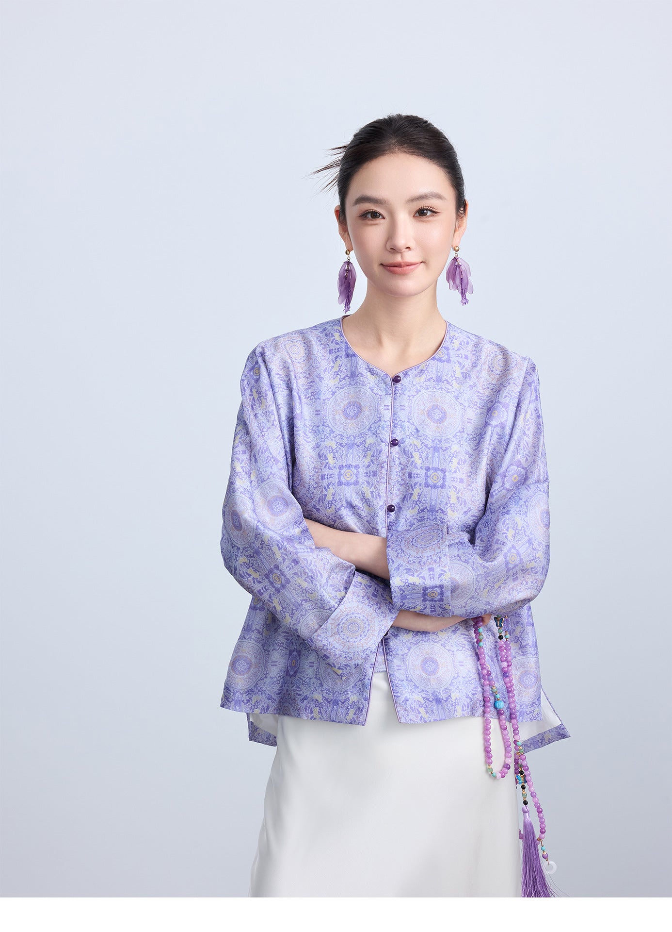 High-End Stylish Chinese Summer Top for Women