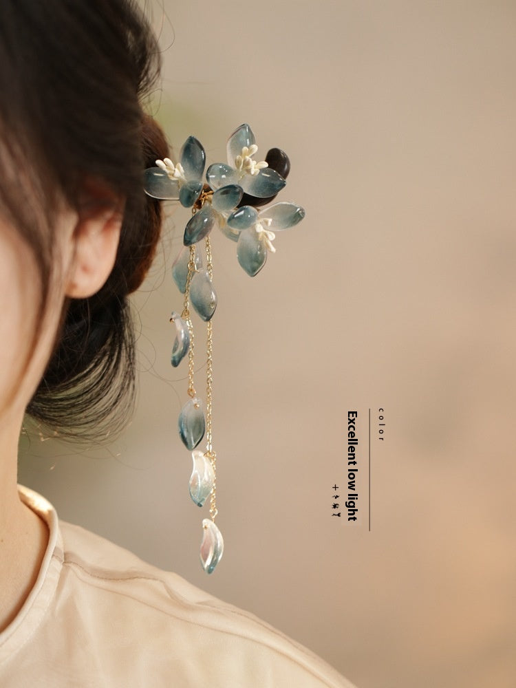 Ink Blue Magnolia Hairpin | New Chinese Style Elegant Wooden Accessory