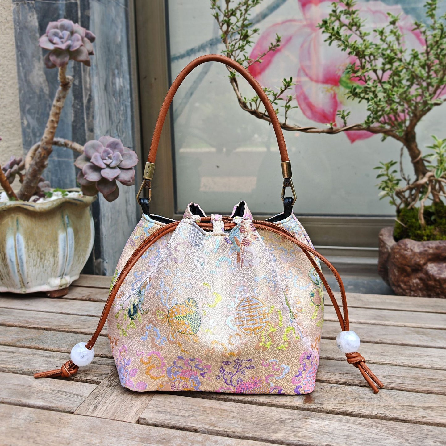 Creative Song Brocade Bucket Bag — New Chinese Style Hanfu Handbag for Women