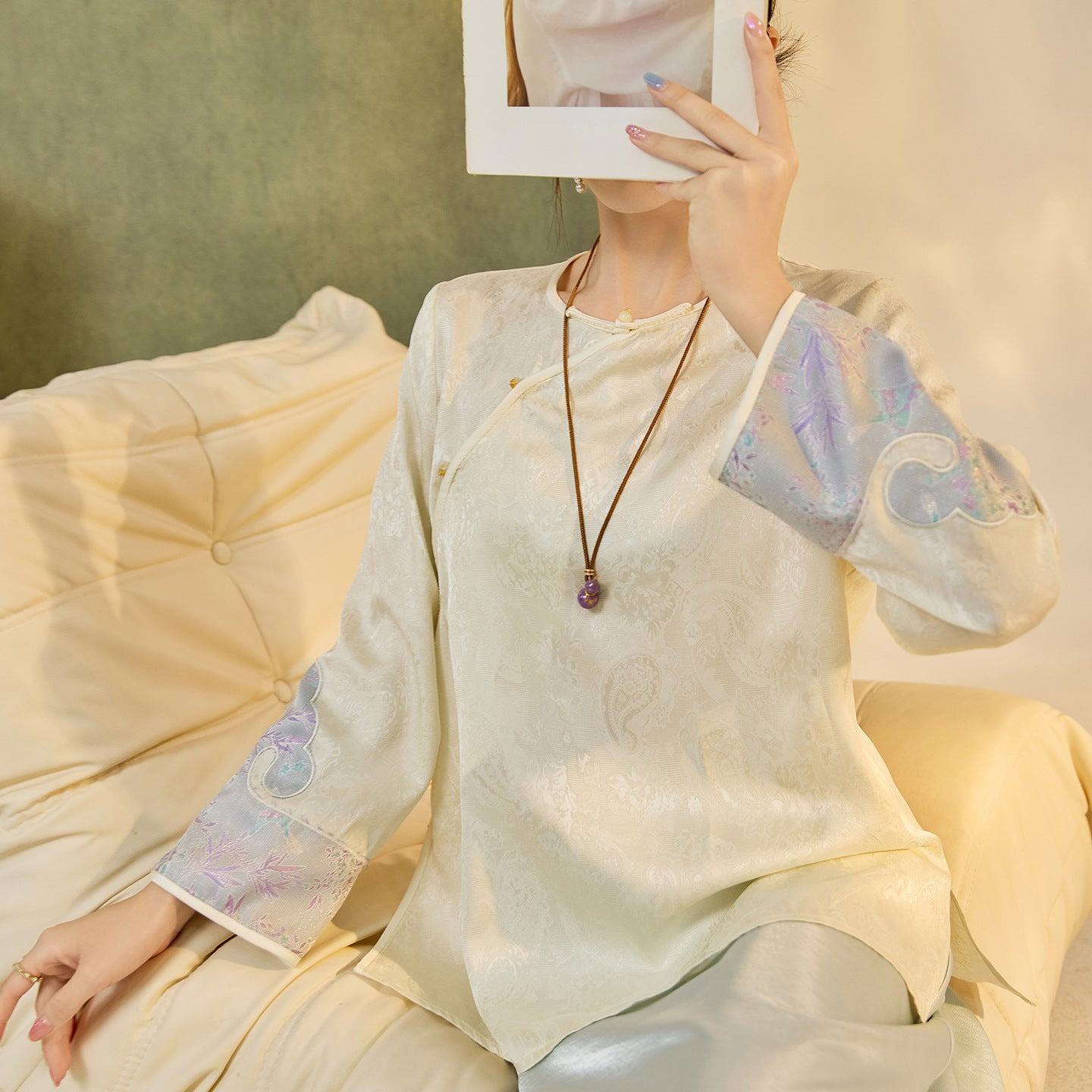 2025 New Chinese Style Elegant Jacquard Shirt | High-End Embroidered Button Top