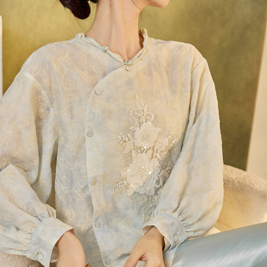 Early Autumn Retro Embroidered Top | New Chinese Style Artistic Shirt