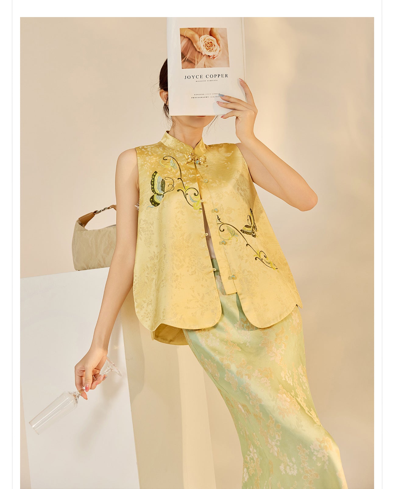 High-End Embroidery Stand Collar Vest & Jacquard Mermaid Skirt