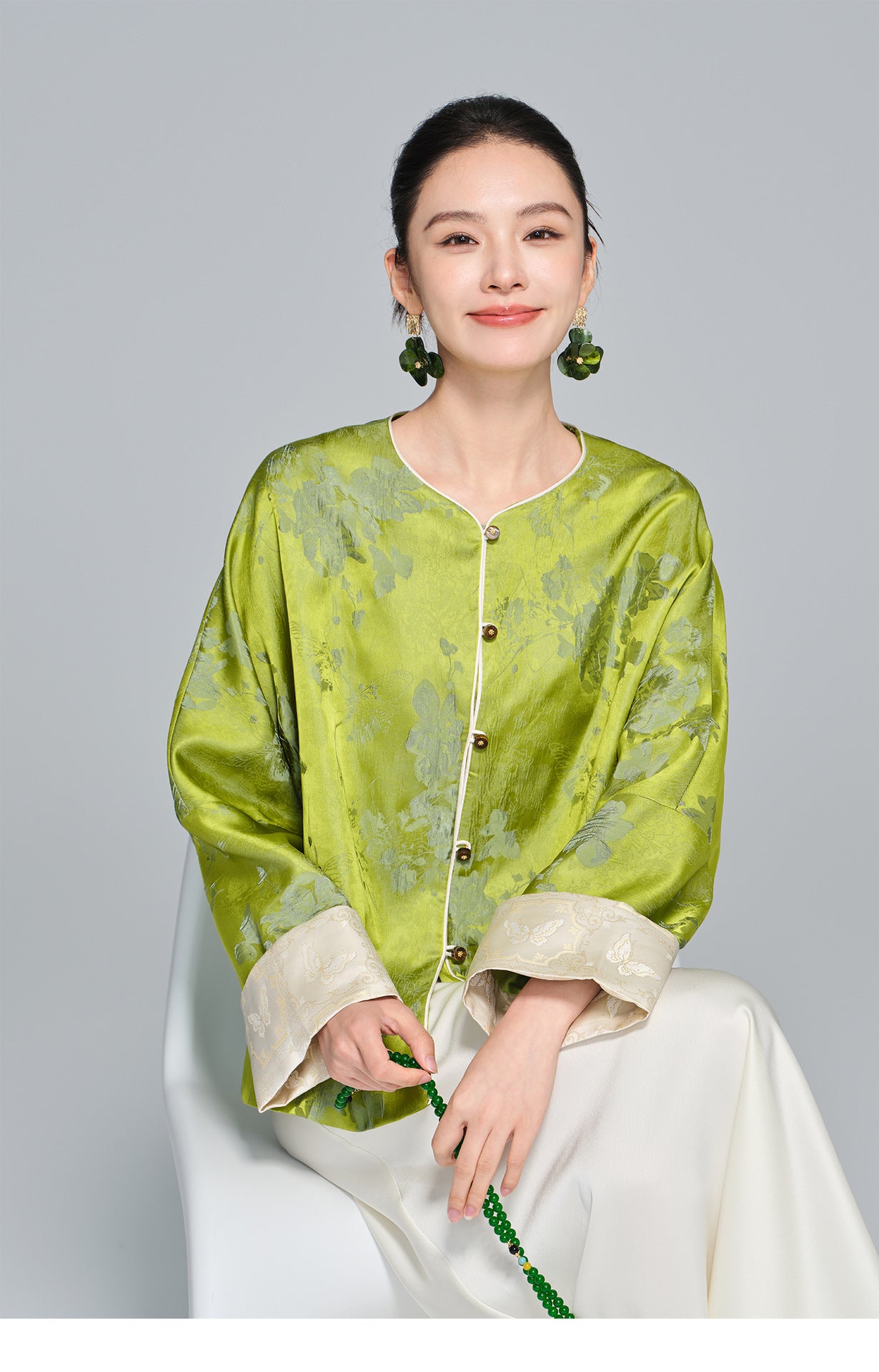 National Style Elegant Women's Top