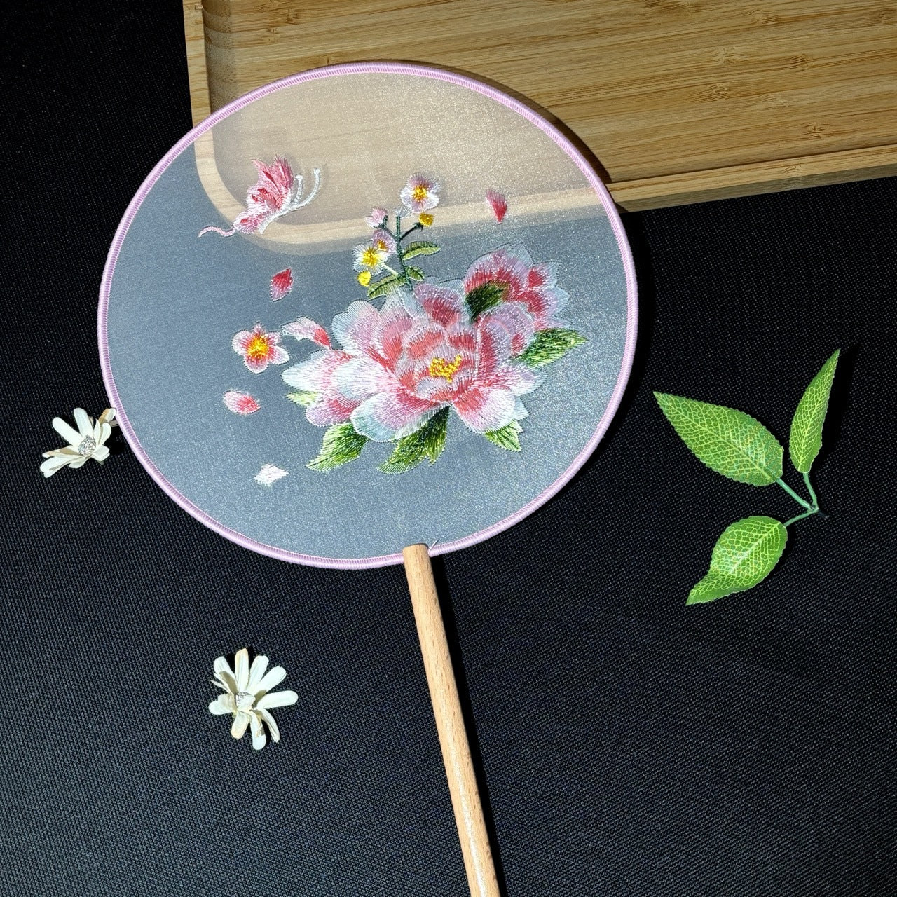 Handmade Chinese Round Fan — Summer Hanfu Cheongsam Embroidered Fan