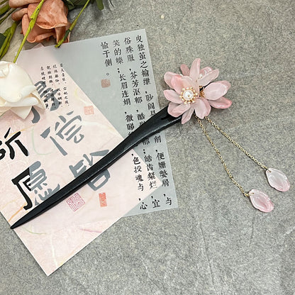 Ink Blue Magnolia Hairpin | New Chinese Style Elegant Wooden Accessory