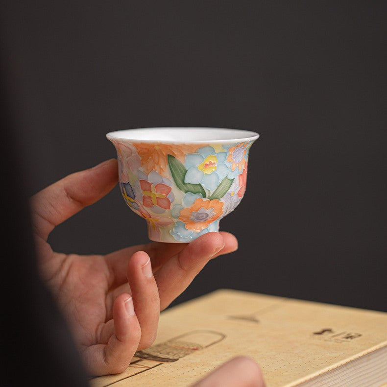 Jingdezhen Hand-Painted Underglaze Master Tea Cup Threaded Design