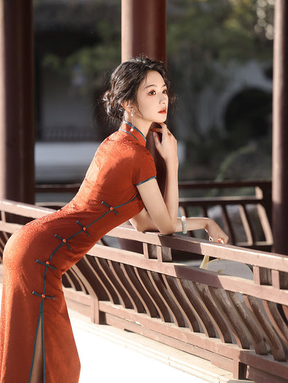Improved Chinese Style Qipao – Slim Fit High-End Dress