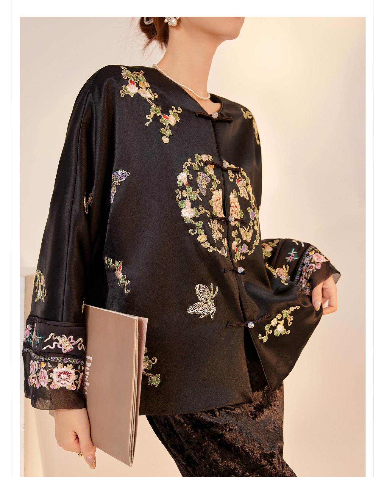 2026 Autumn New Chinese Style Printed Embroidered Acetate Coat for Women