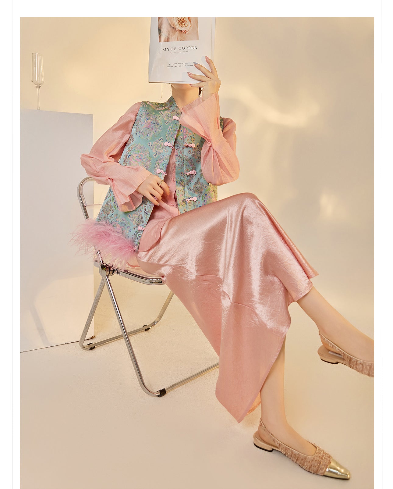 Ostrich Feather Detachable Vest – Elegant New Chinese Style Top