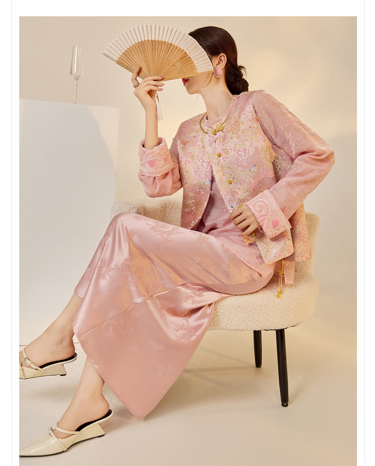 Early Autumn Retro Embroidered Vest | New Chinese Style Women's Top