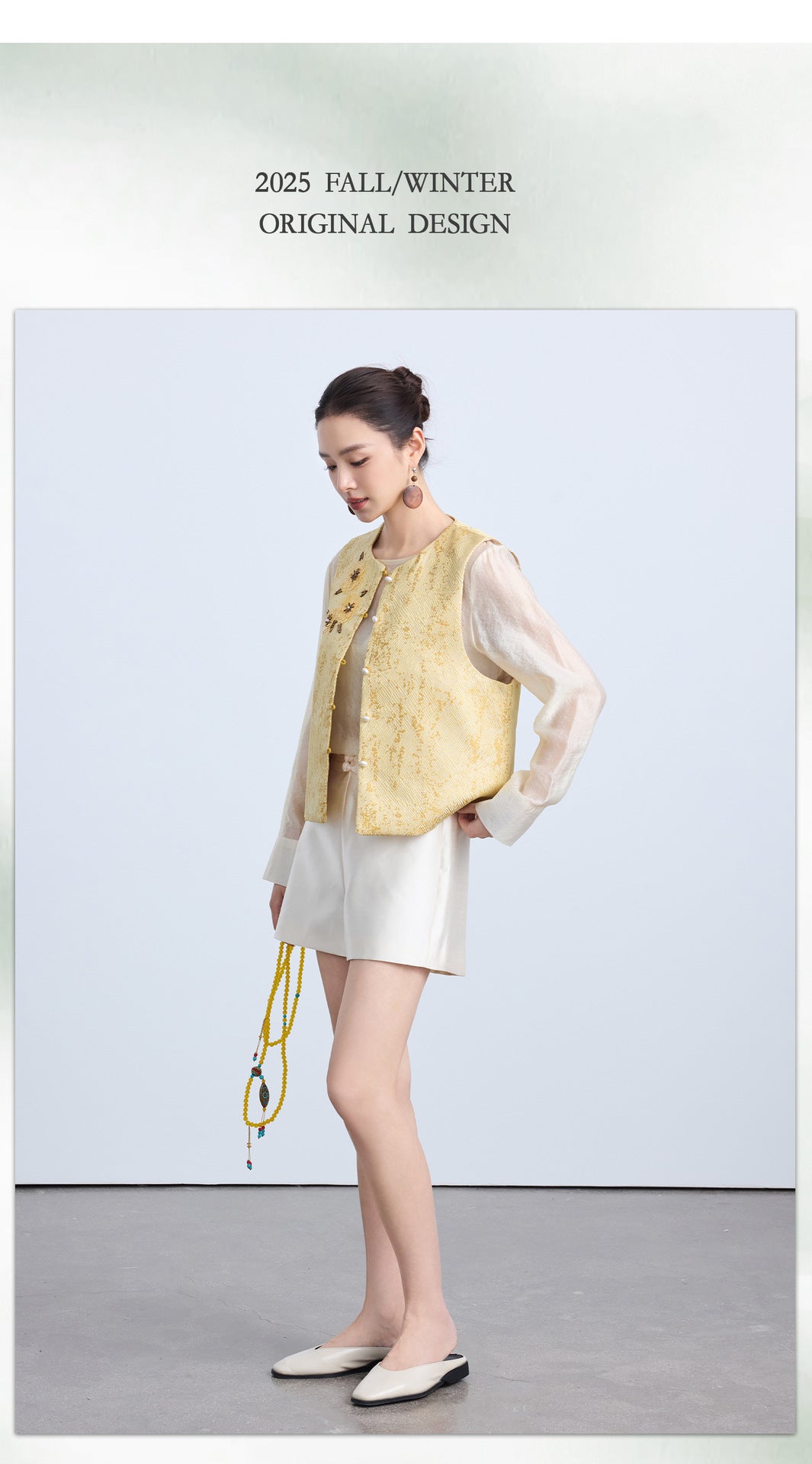 Elegant Chinese Style Sequin Embroidered Top