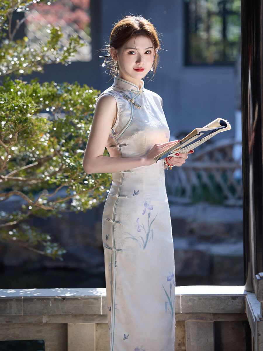 New Chinese Sleeveless Cheongsam – Elegant Jiangnan Retro Style