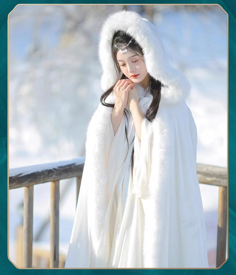 Winter Hanfu Cloak for Women – Thick Fleece Fur Collar Warm Cape