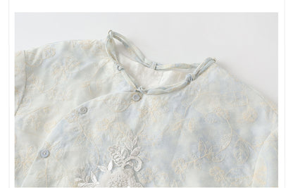 Early Autumn Retro Embroidered Top | New Chinese Style Artistic Shirt
