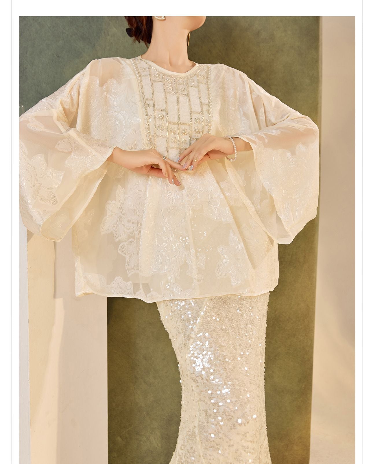 New Chinese Style Beaded Embroidered High-End Blouse for Women