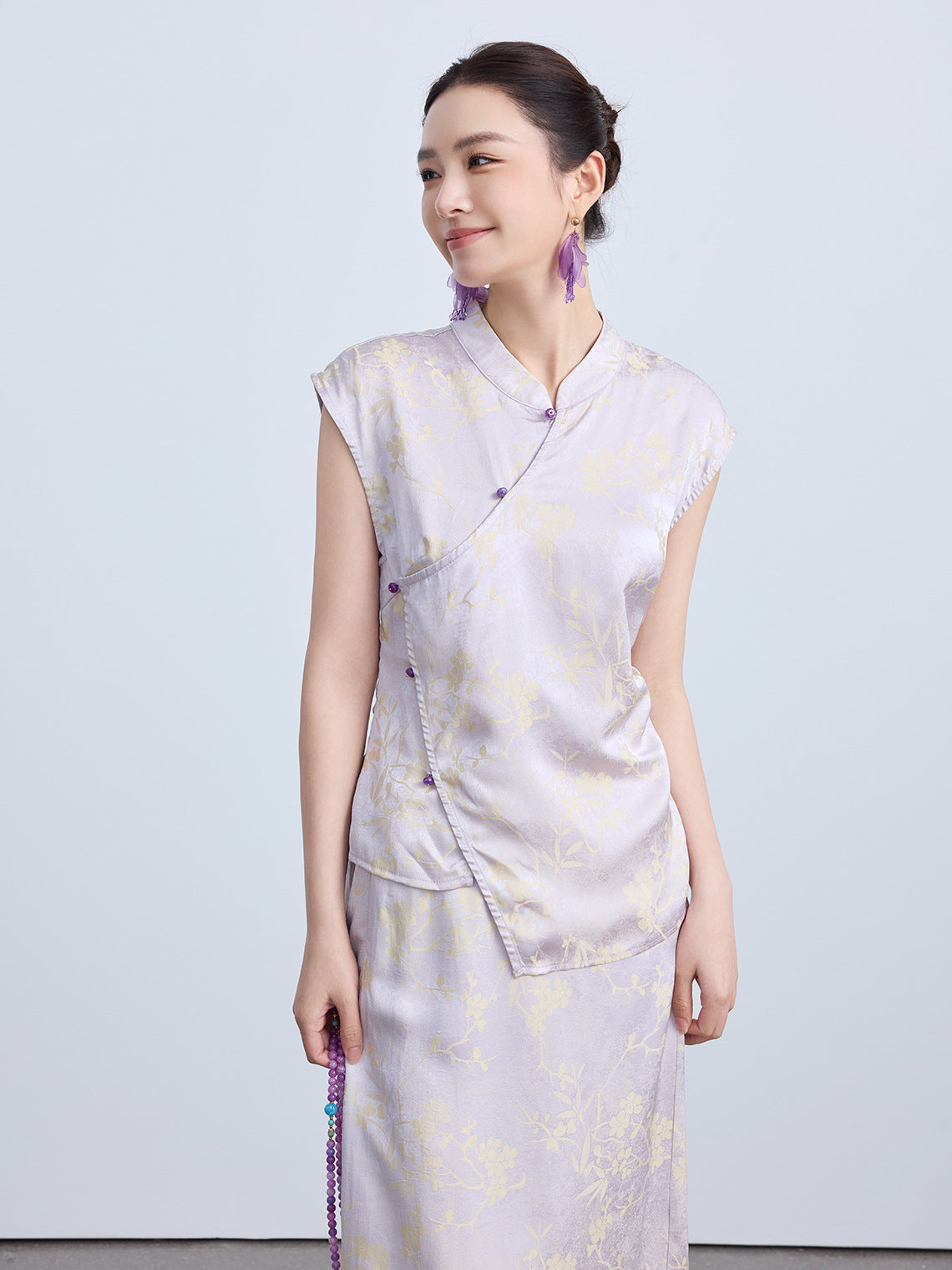 High-End Waist-Cinching Jacquard Top with Asymmetrical Collar