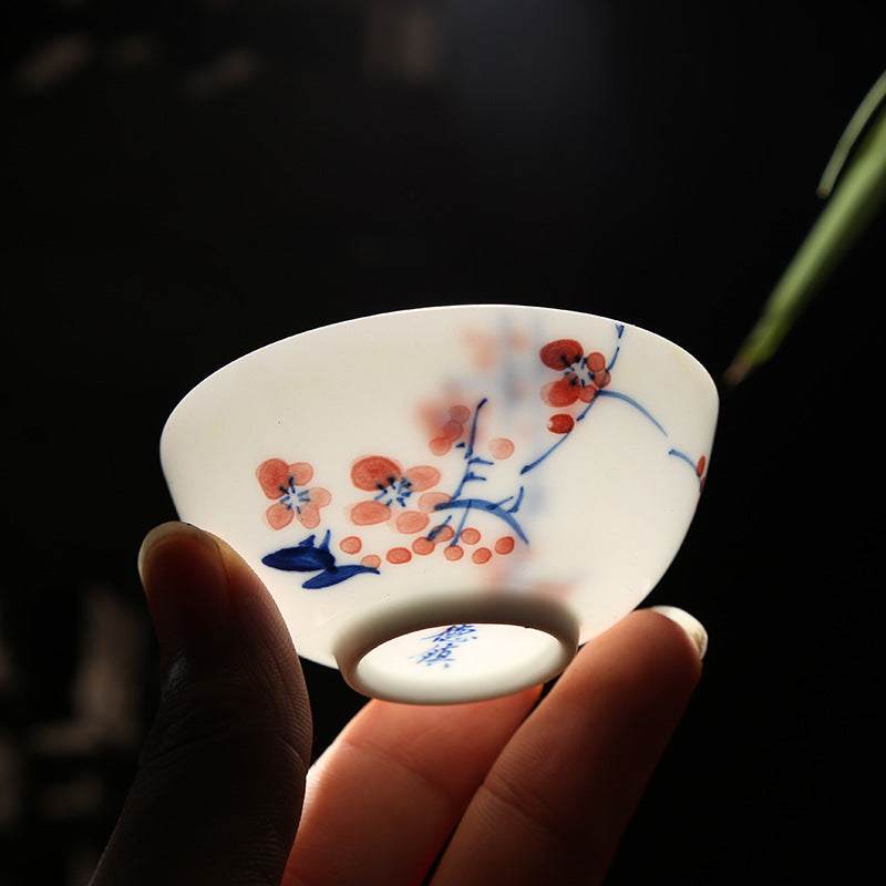 Hand-Painted Blue and White Porcelain Master Tea Cup Jingdezhen