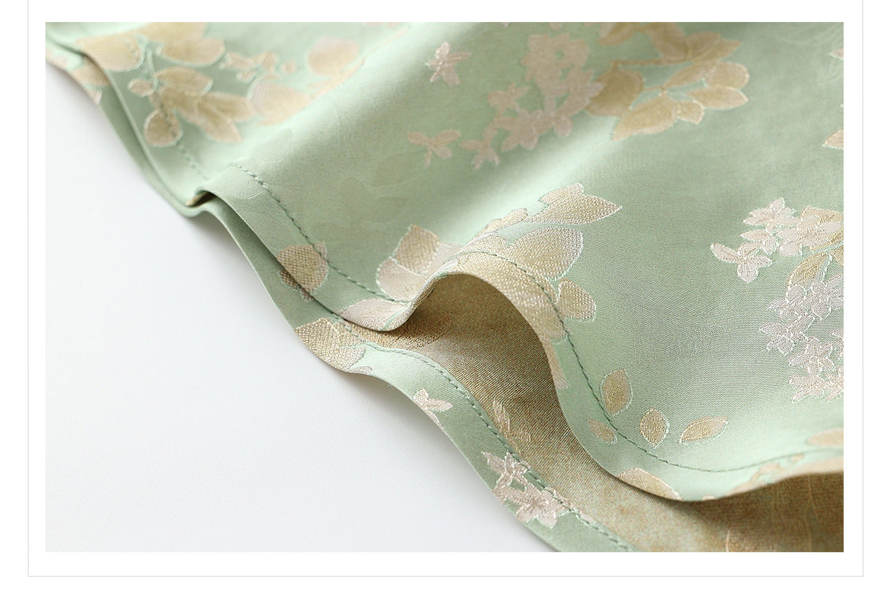 High-End Embroidery Stand Collar Vest & Jacquard Mermaid Skirt