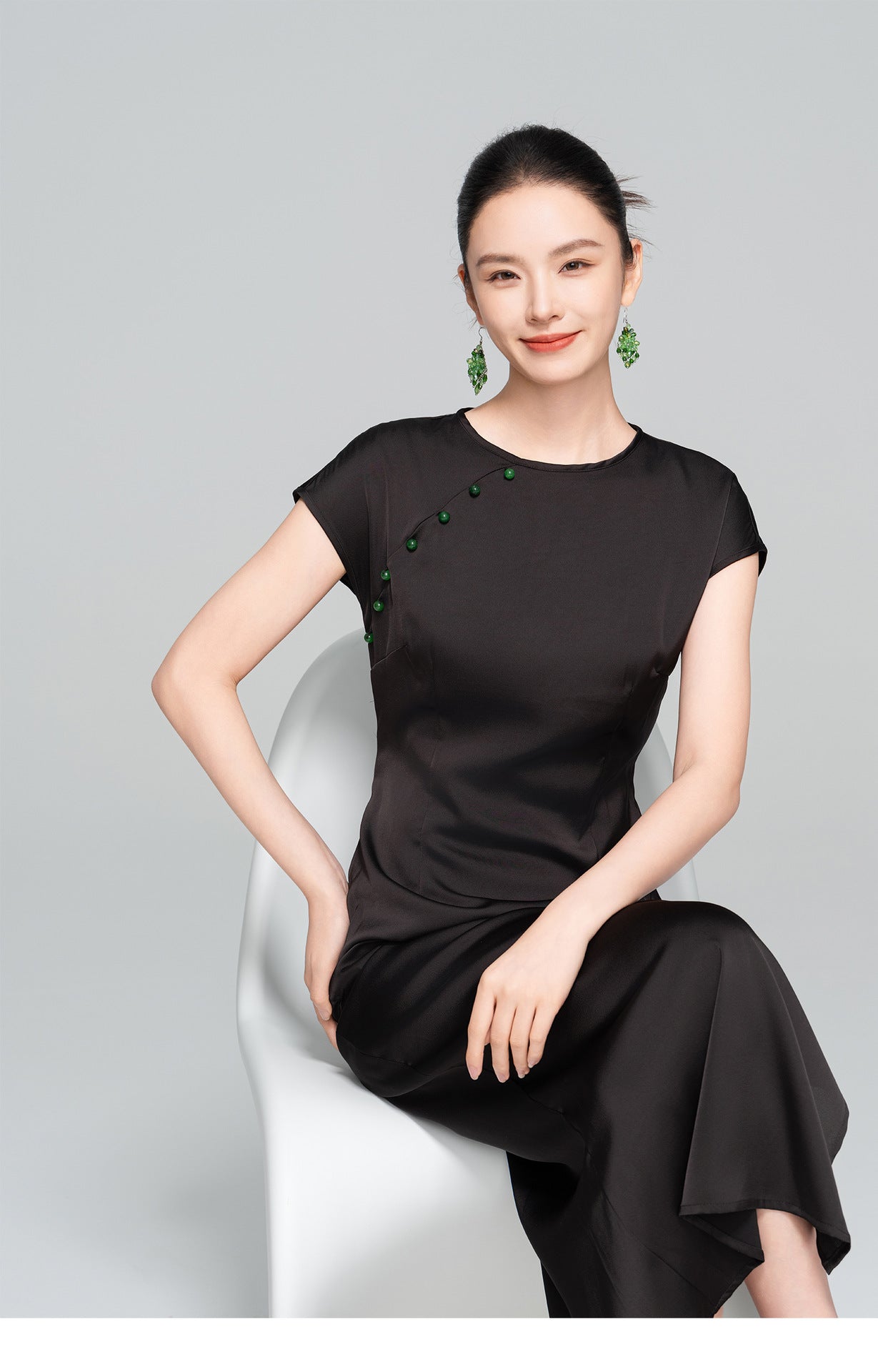 Artistic Improved Qipao – New Chinese Retro Side-Slit Dress