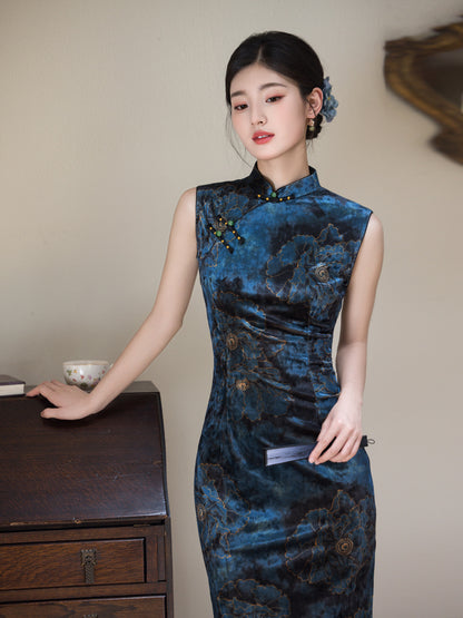 Modified Slim Fit Qipao – Elegant Vintage Blue Chinese Dress